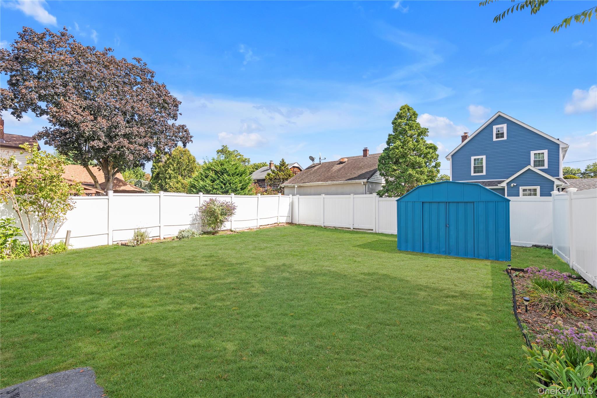 24 Walnut Street, Westbury, NY 11590