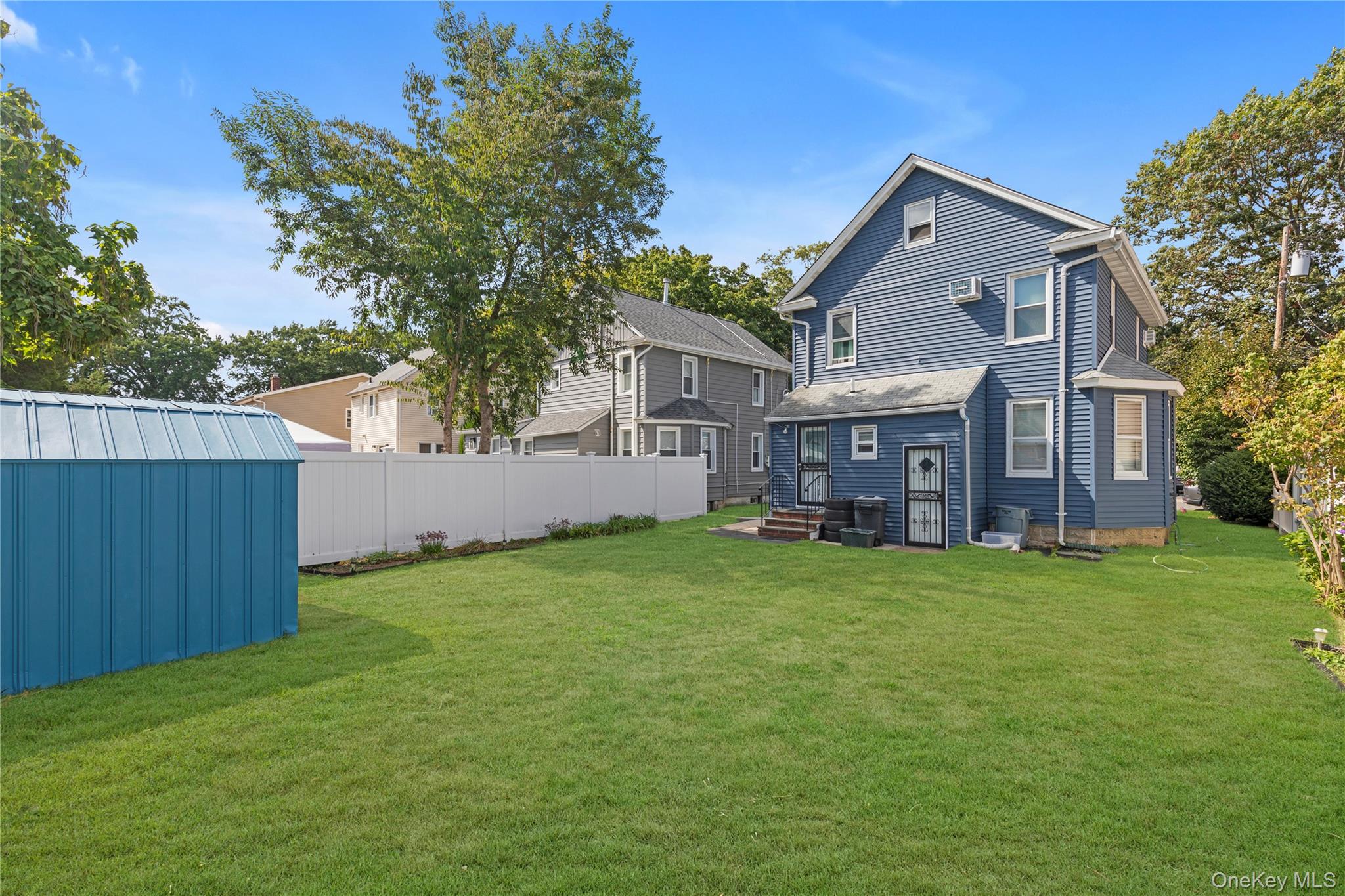 24 Walnut Street, Westbury, NY 11590