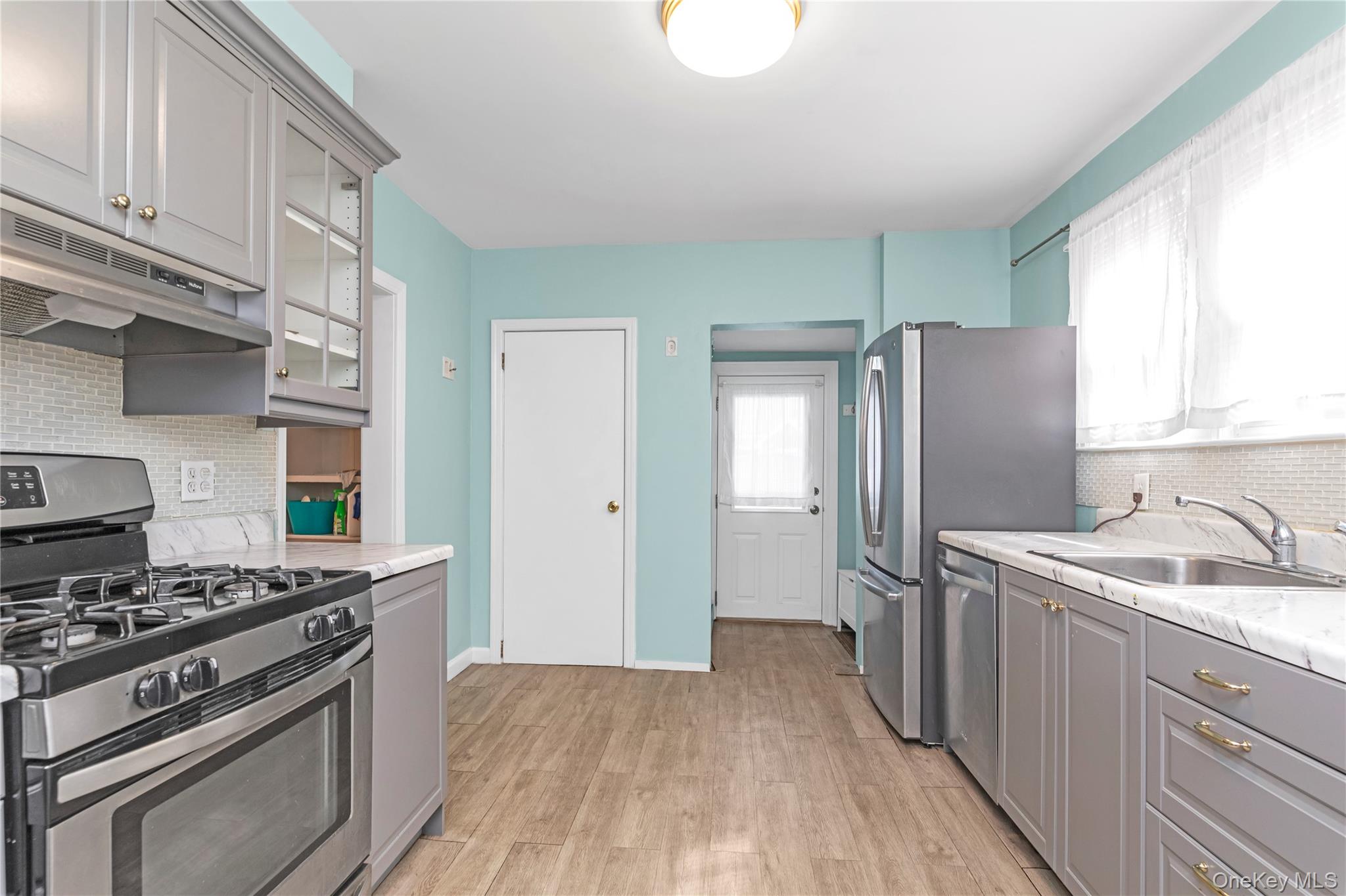 24 Walnut Street, Westbury, NY 11590