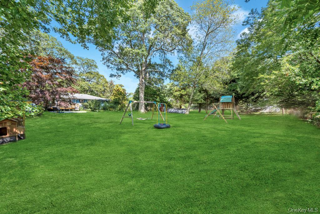 12 Inwood Road, Center Moriches, NY 11934