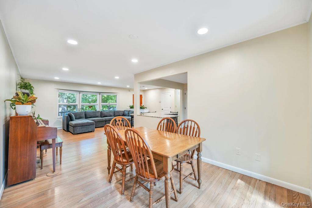 12 Inwood Road, Center Moriches, NY 11934