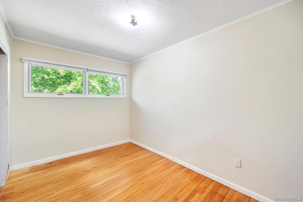 12 Inwood Road, Center Moriches, NY 11934