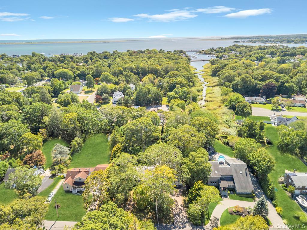 12 Inwood Road, Center Moriches, NY 11934
