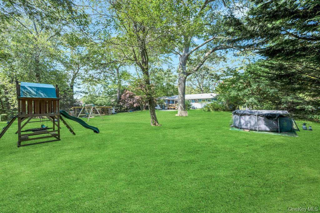 12 Inwood Road, Center Moriches, NY 11934