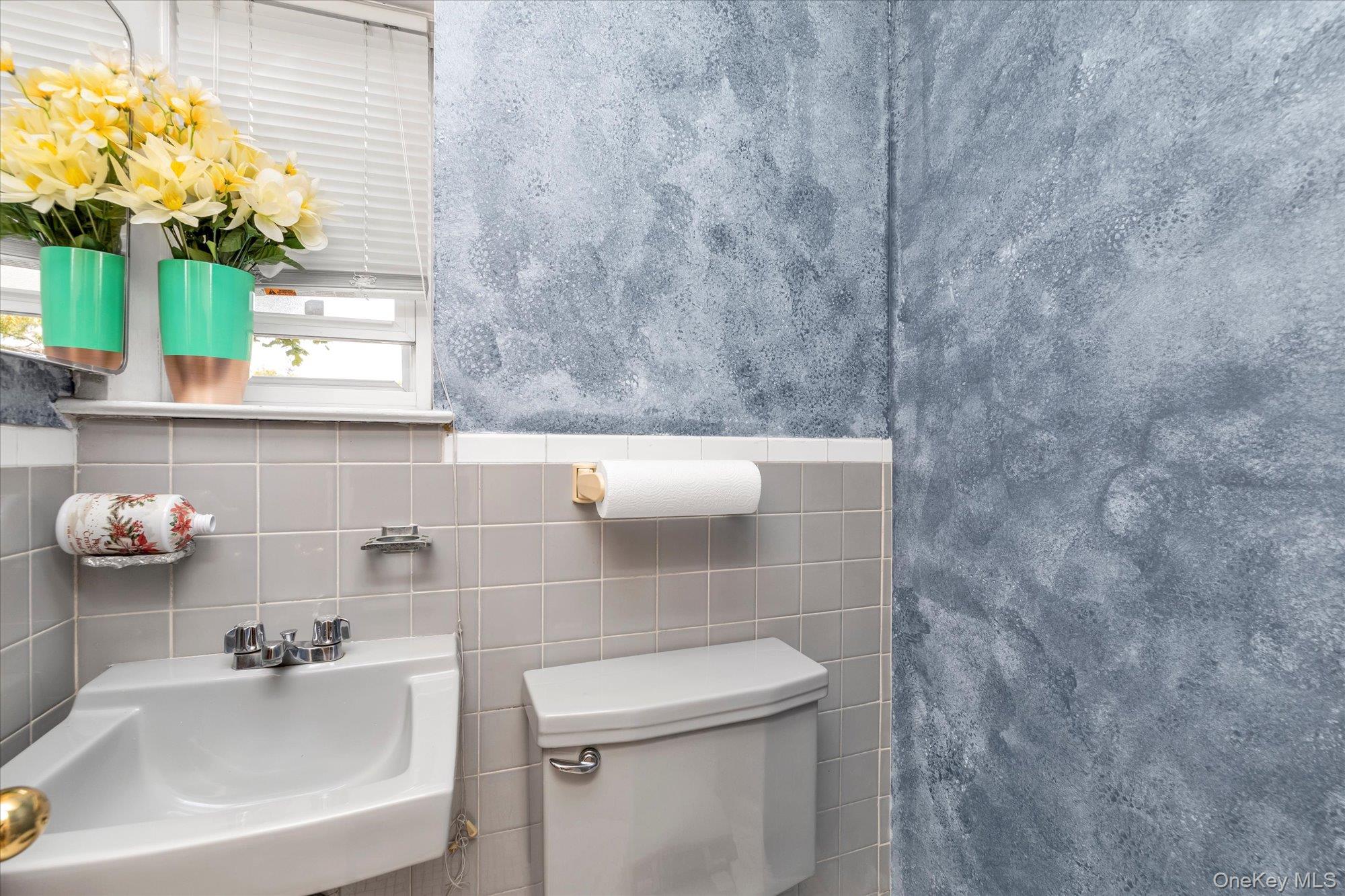 28-15 Bayside Lane, Flushing, NY 11358