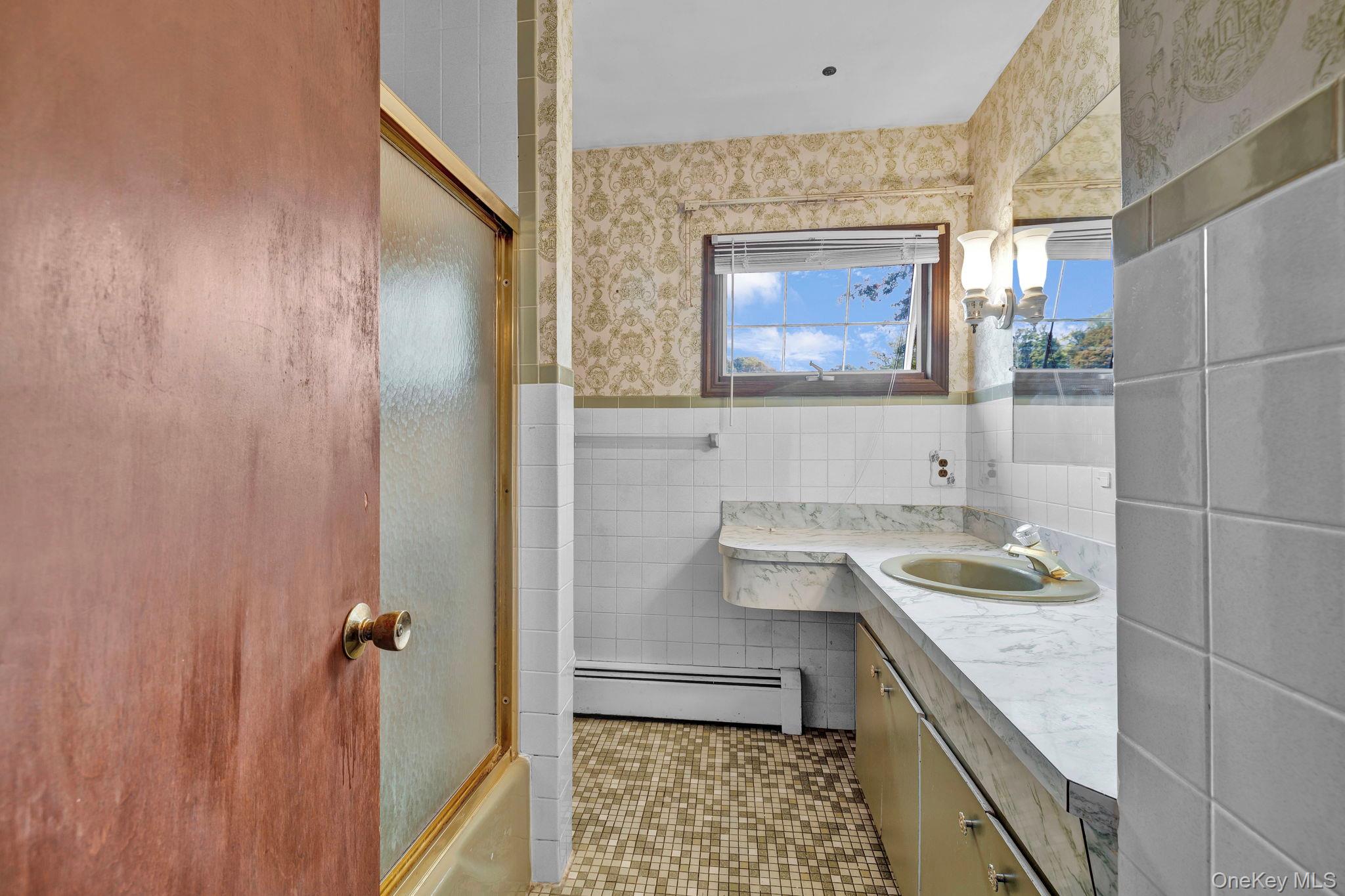 22 Mark Drive, Middletown, NY 10940