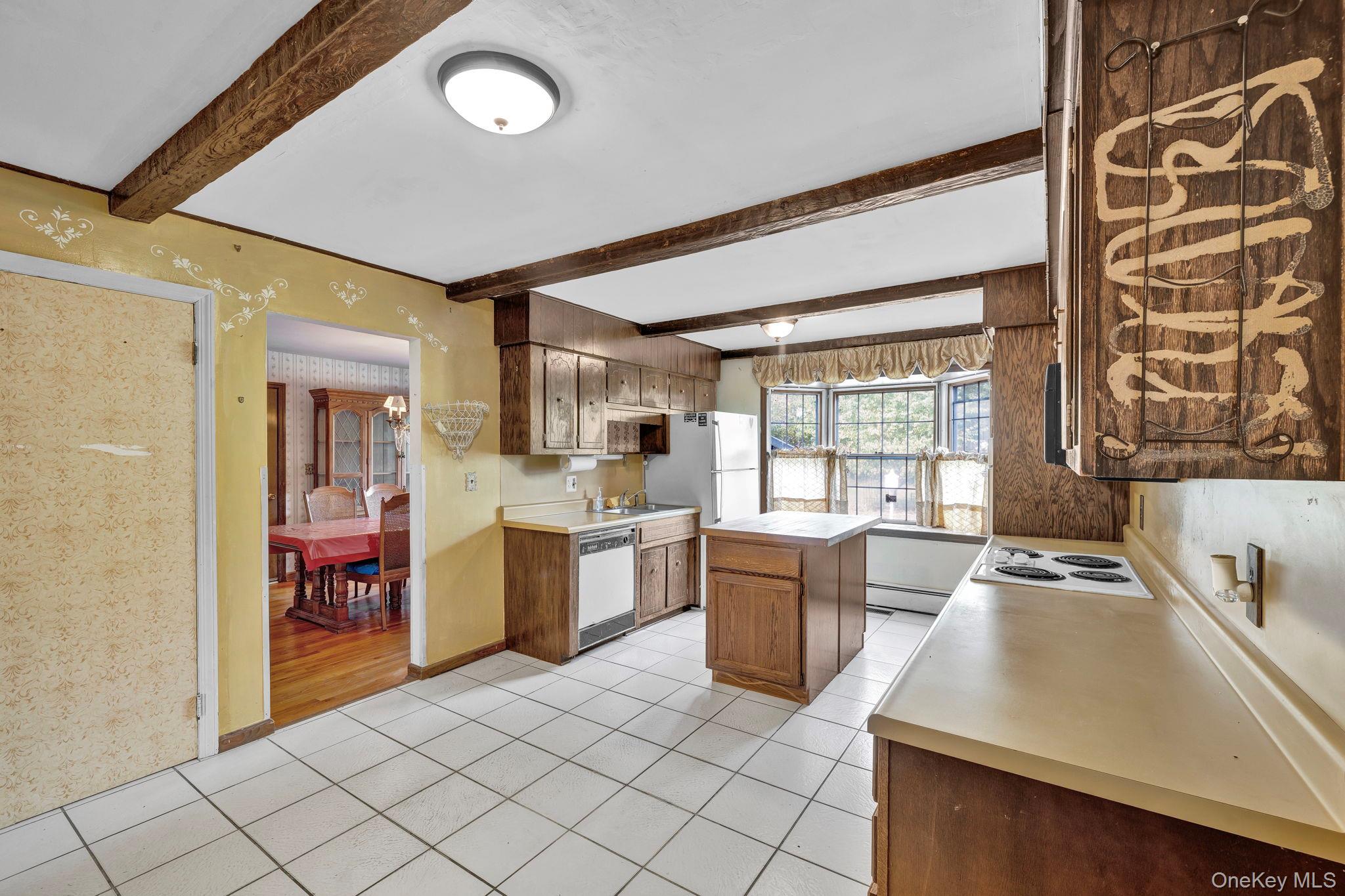 22 Mark Drive, Middletown, NY 10940