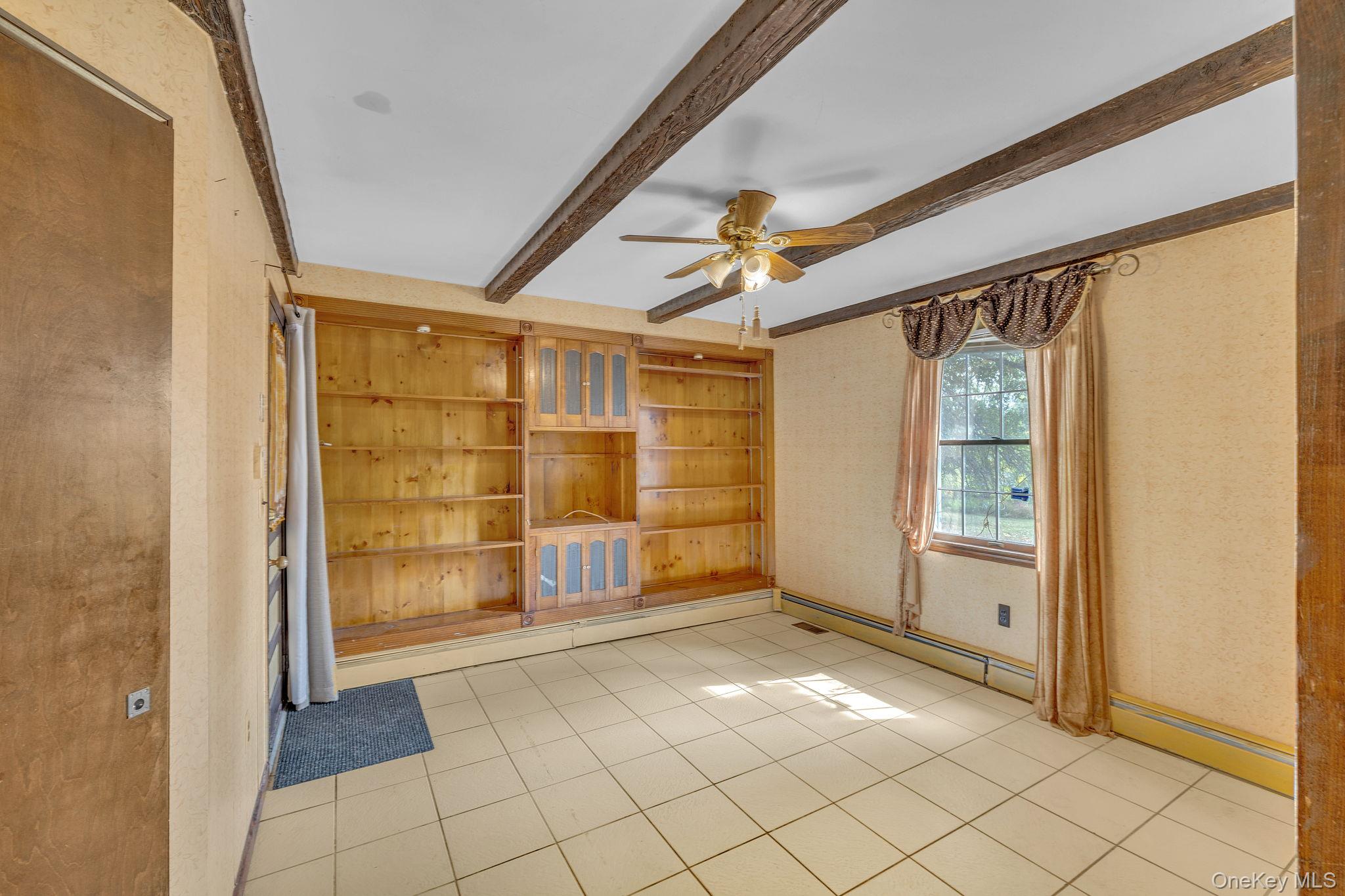 22 Mark Drive, Middletown, NY 10940