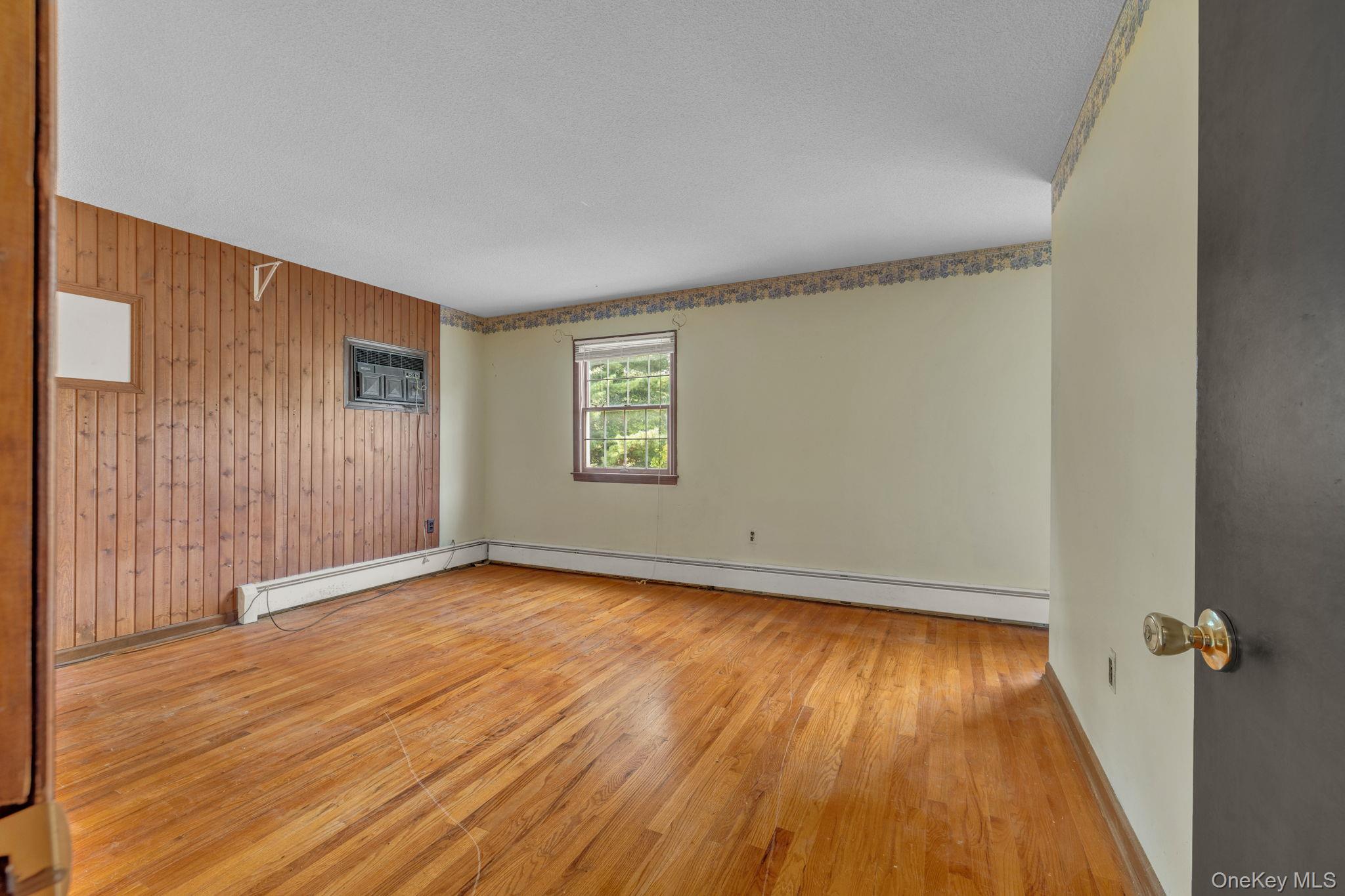 22 Mark Drive, Middletown, NY 10940