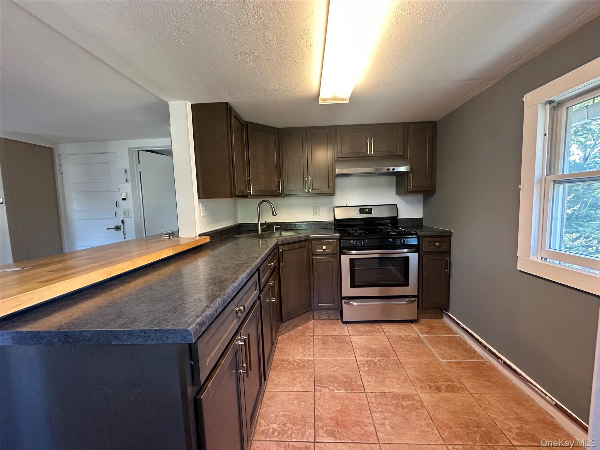 134 S Main Street # 2F, Pearl River, NY 10965