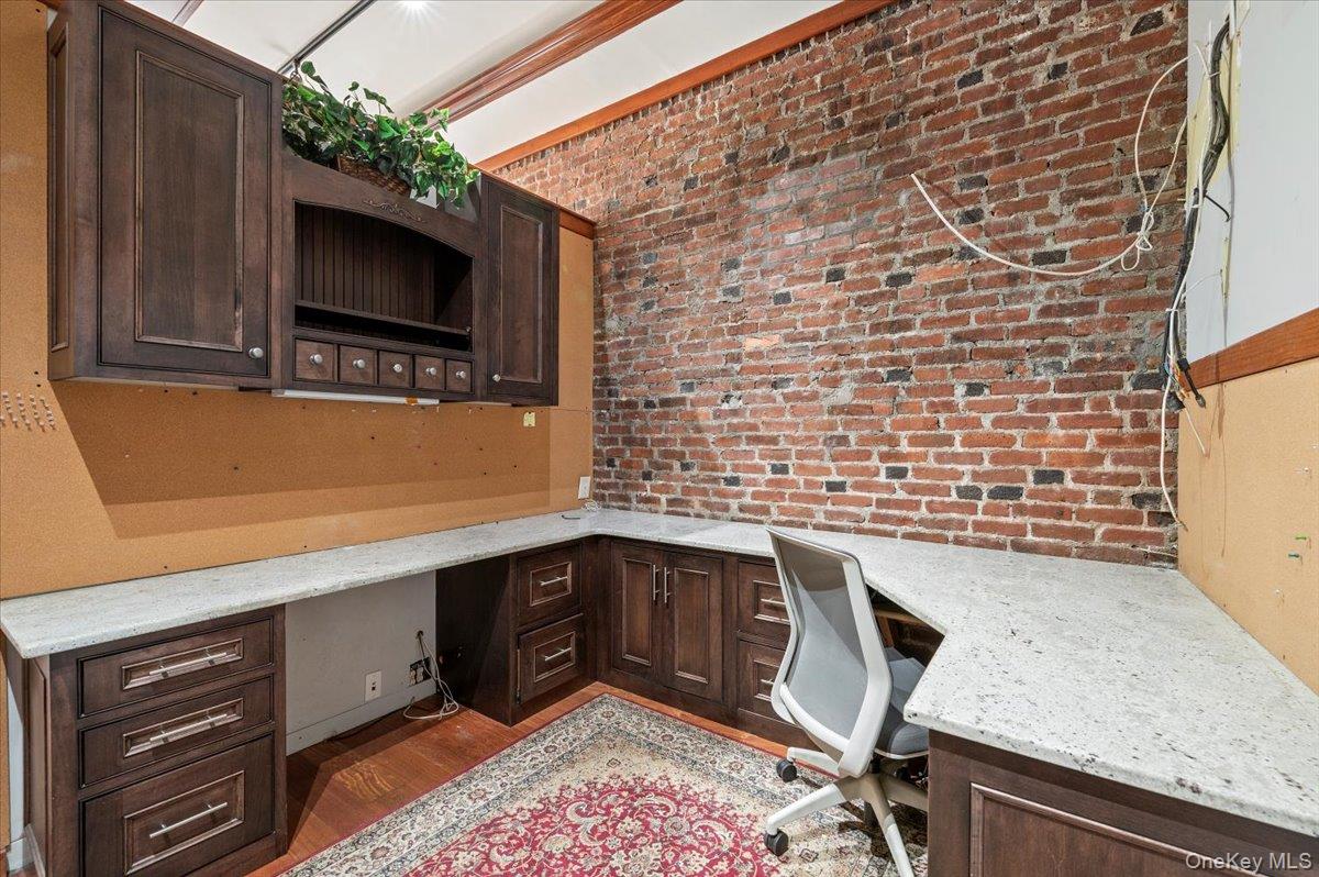 281 Broadway, Bethpage, NY 11714