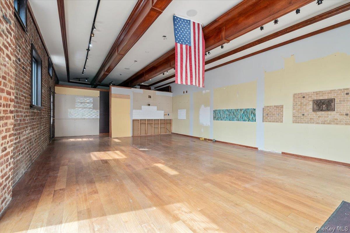 281 Broadway, Bethpage, NY 11714