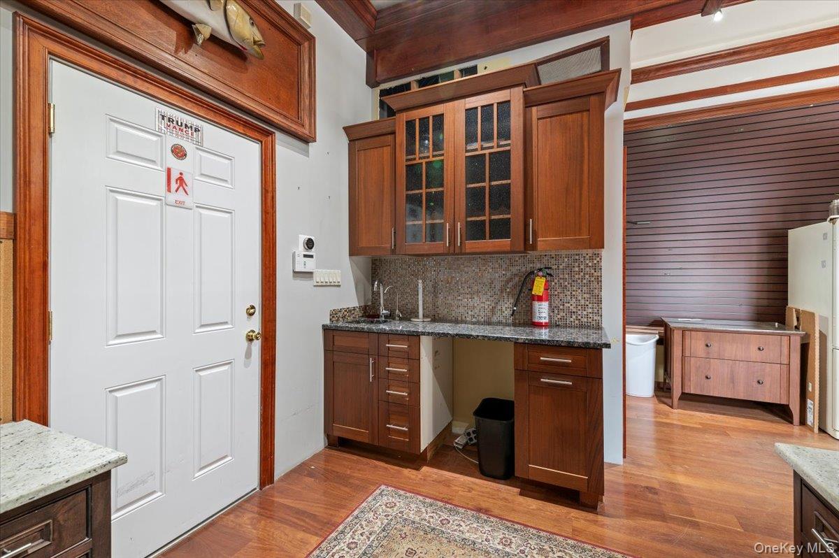 281 Broadway, Bethpage, NY 11714