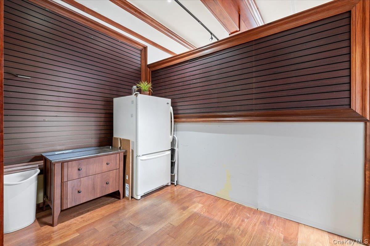 281 Broadway, Bethpage, NY 11714