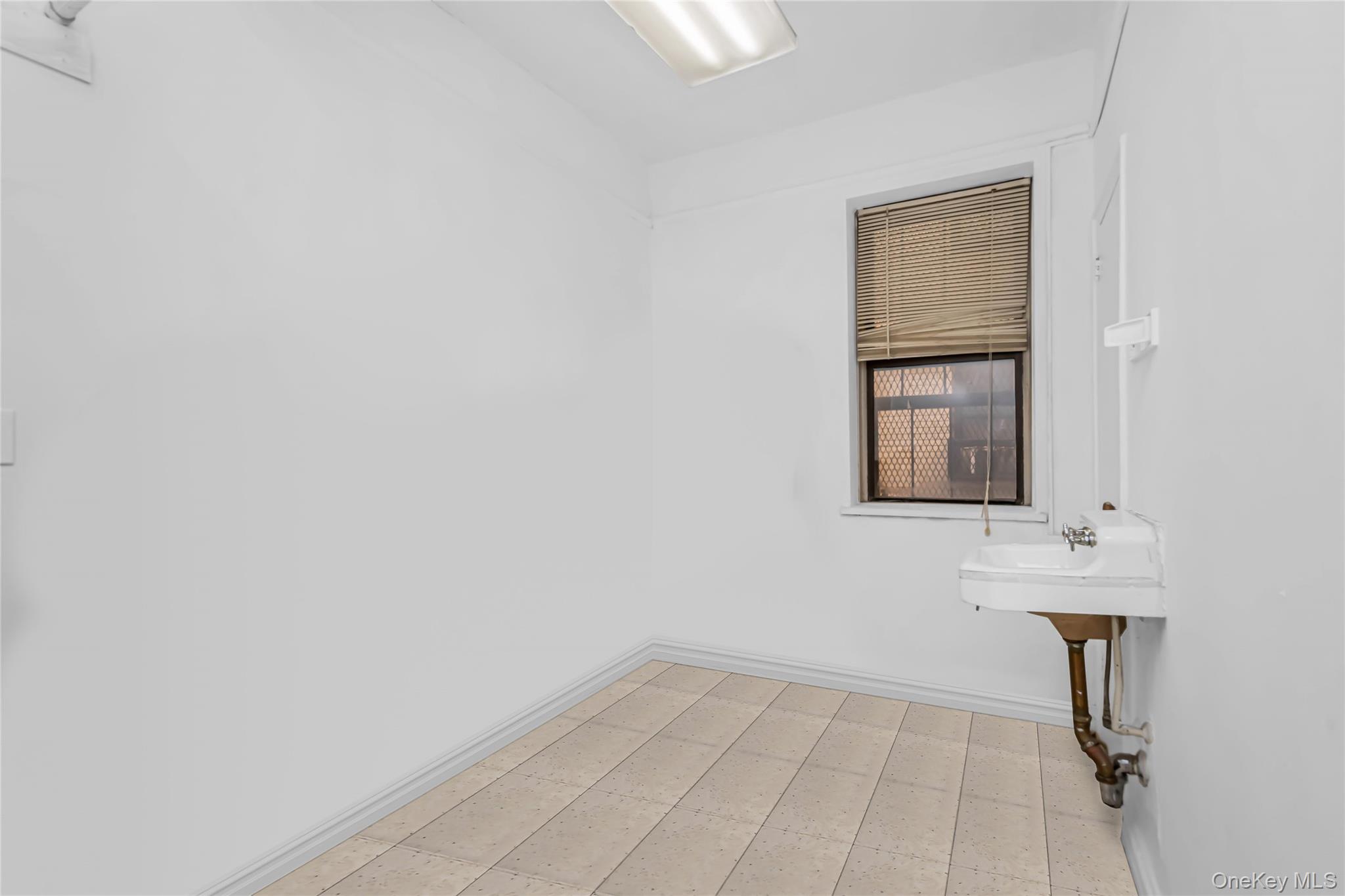 860 Grand Concourse # 1L, Bronx, NY 10451