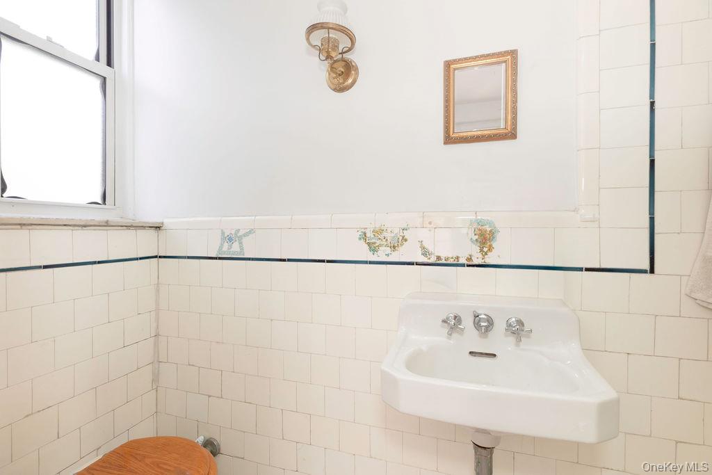 3513 76th Street # 51, Jackson Heights, NY 11372