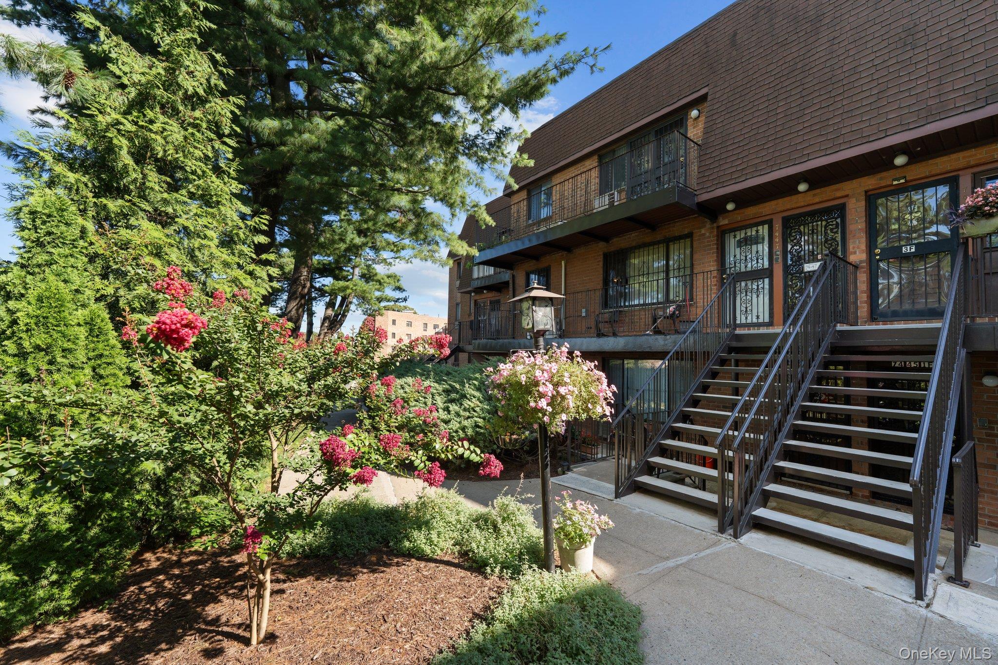 7447 Calamus Avenue # 48, Elmhurst, NY 11373