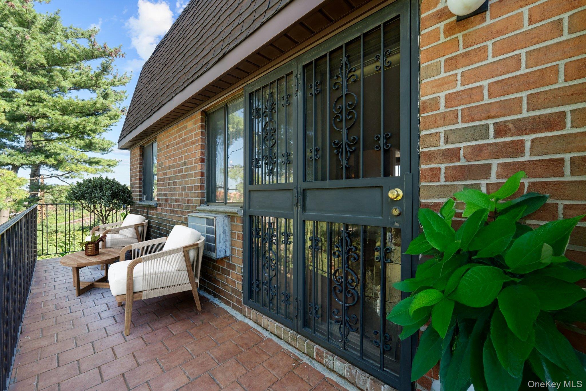 7447 Calamus Avenue # 48, Elmhurst, NY 11373