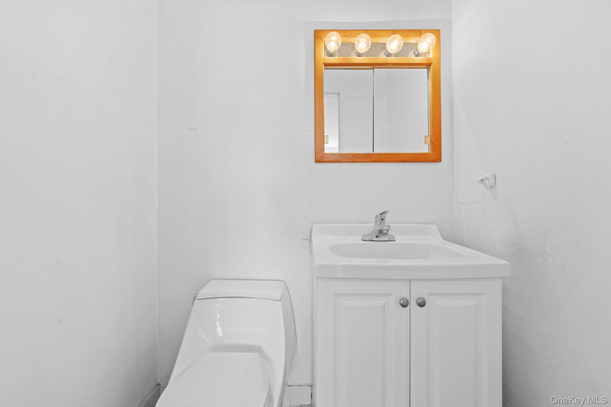 7447 Calamus Avenue # 48, Elmhurst, NY 11373