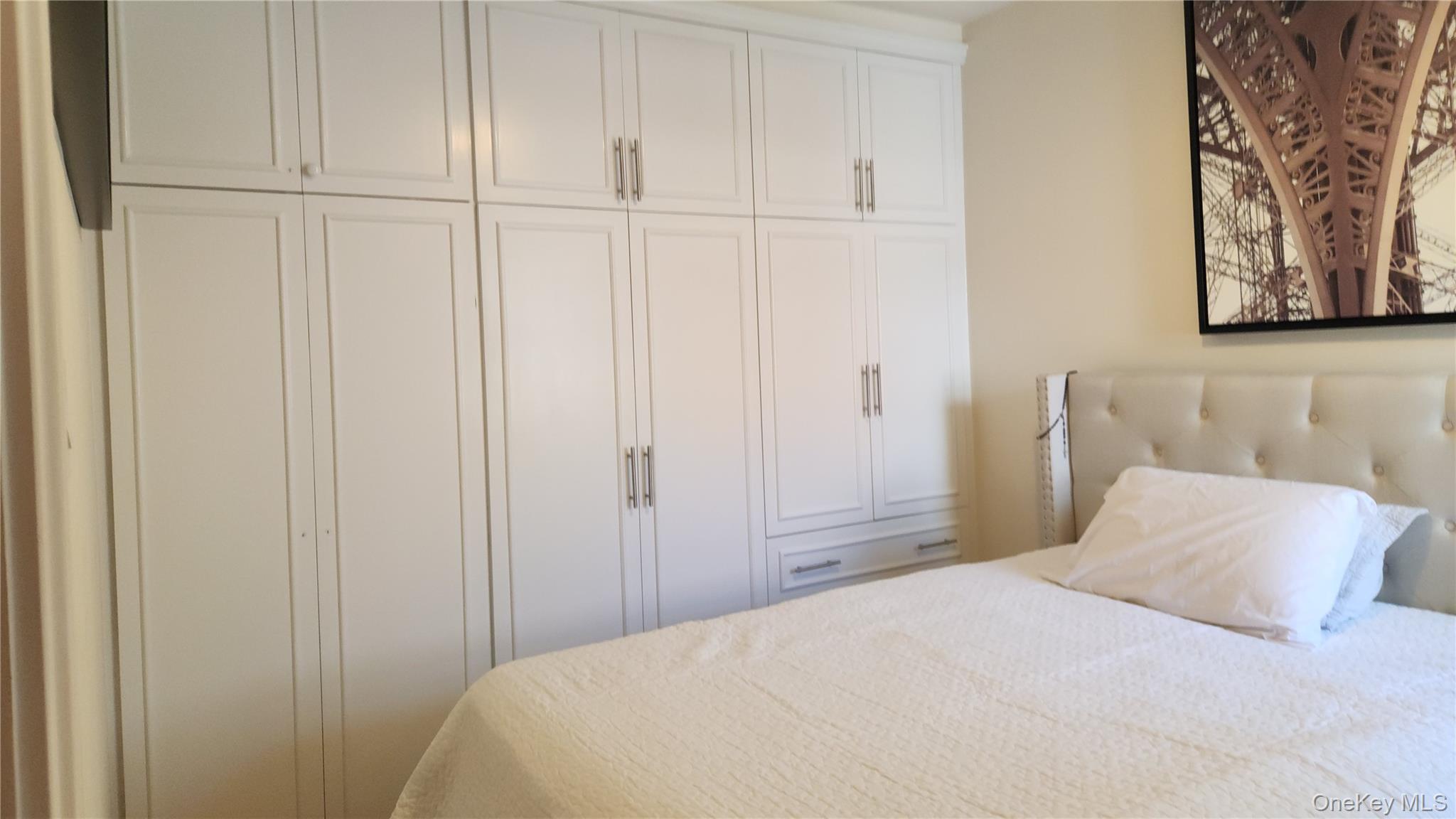 58-57 41st Drive, Woodside, NY 11377