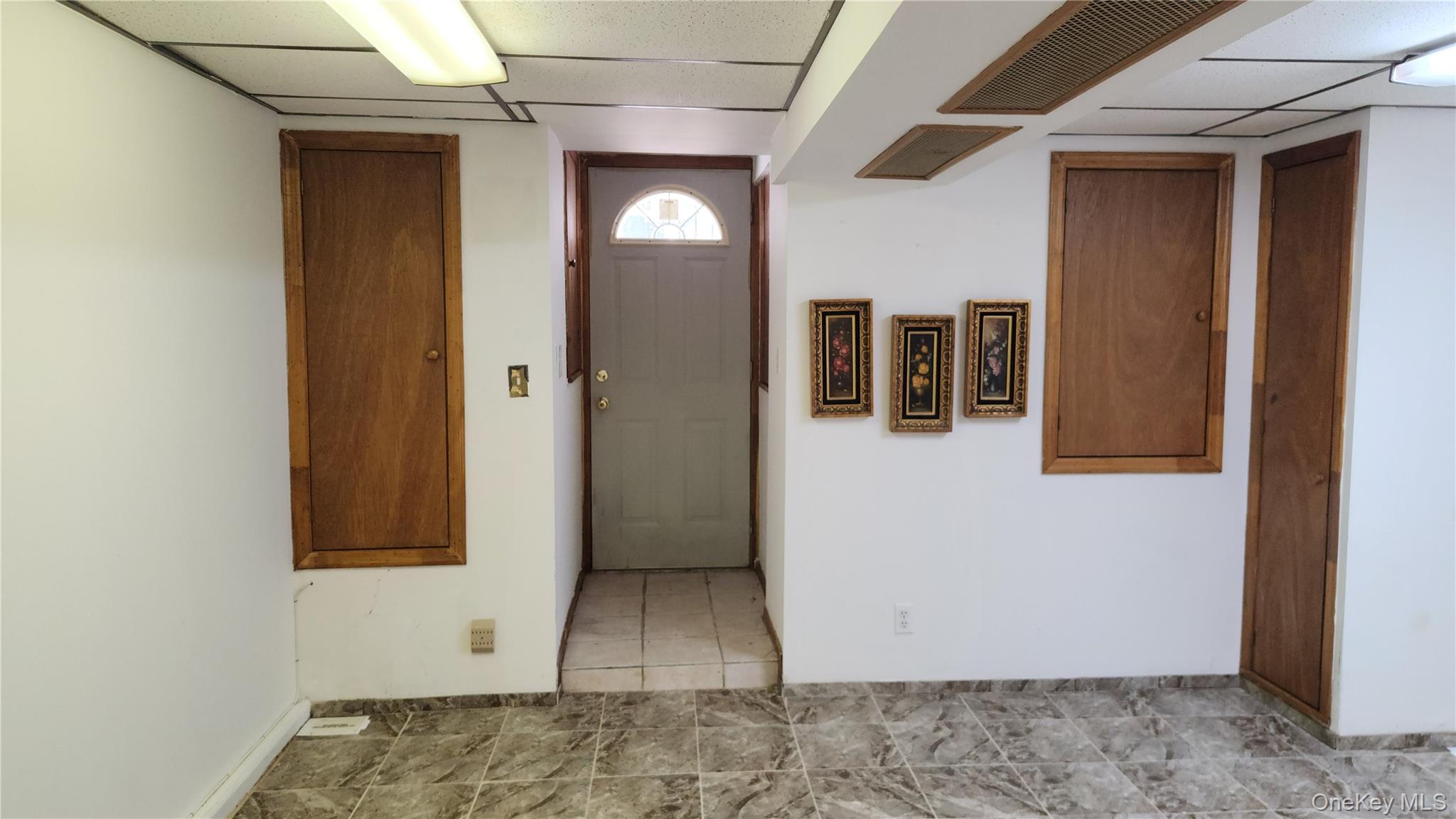 58-57 41st Drive, Woodside, NY 11377