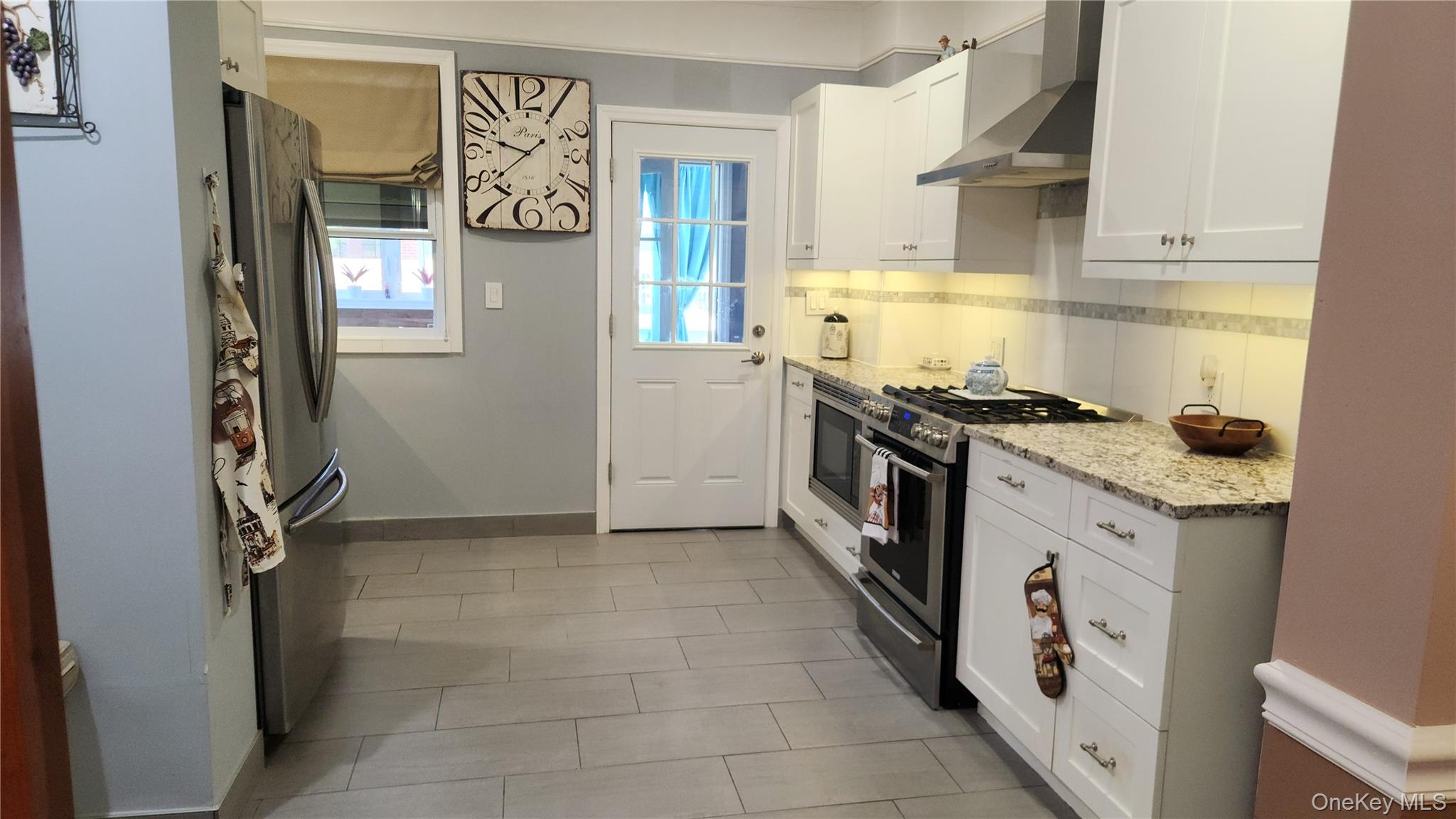 58-57 41st Drive, Woodside, NY 11377