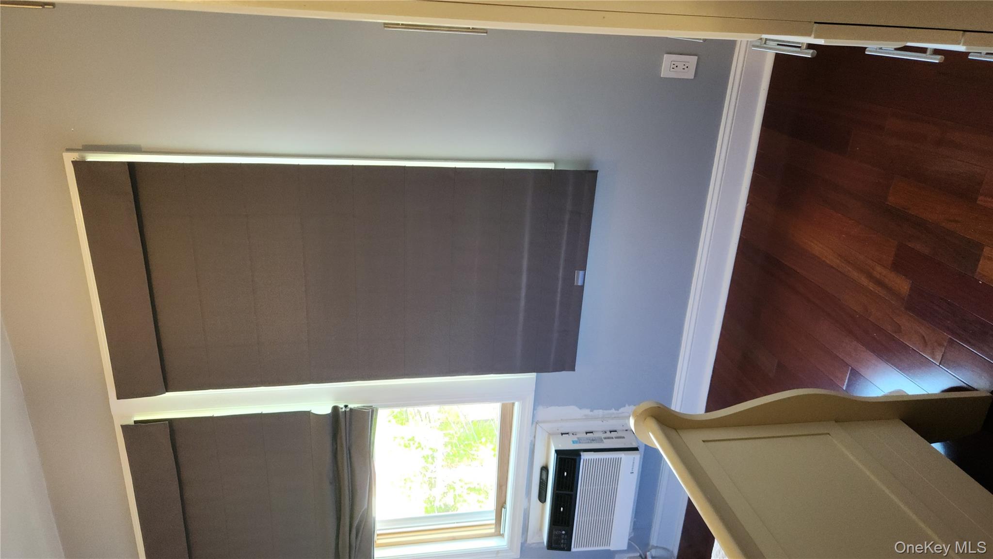 58-57 41st Drive, Woodside, NY 11377