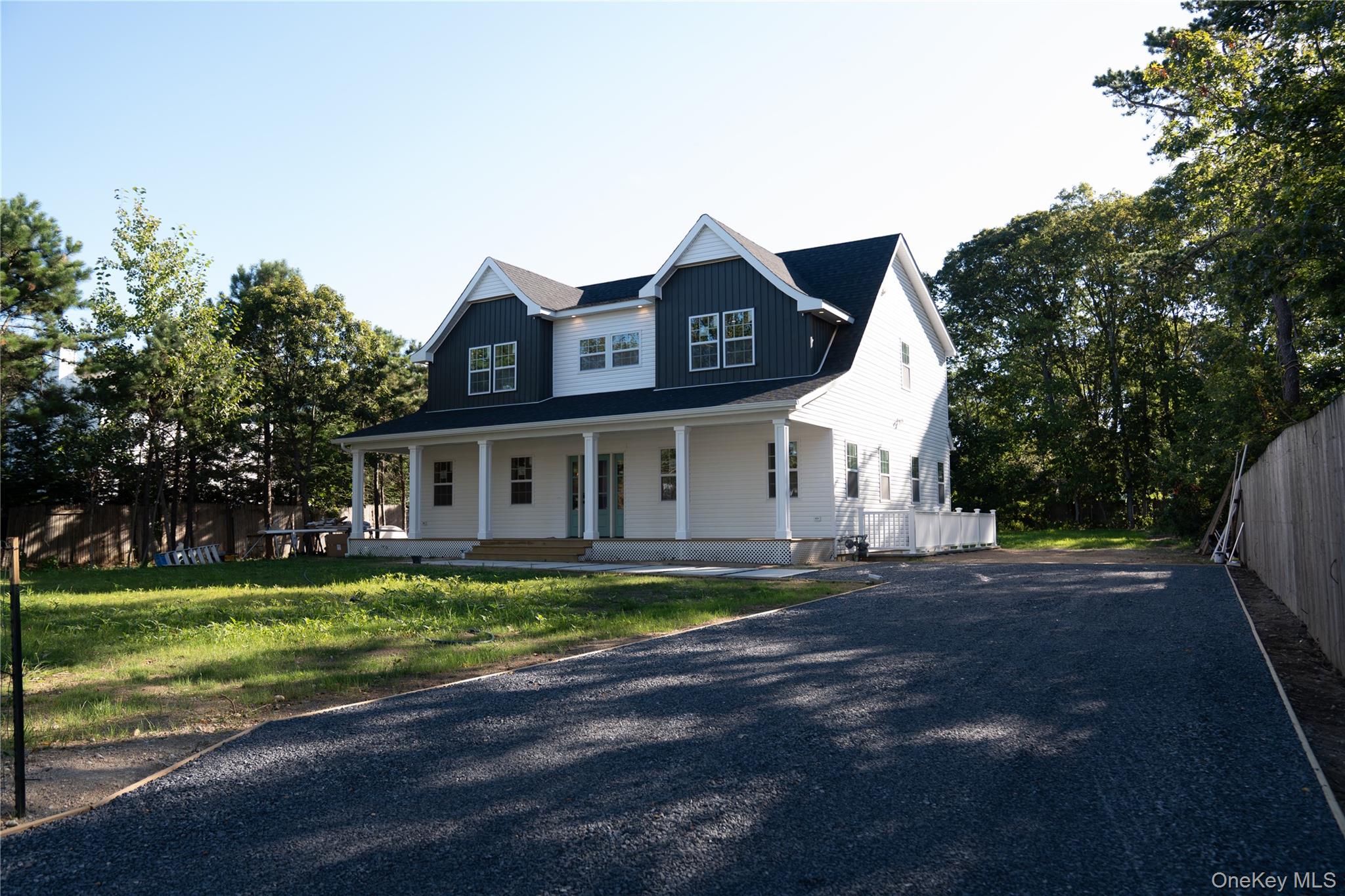 49 the green, Shirley, NY 11967