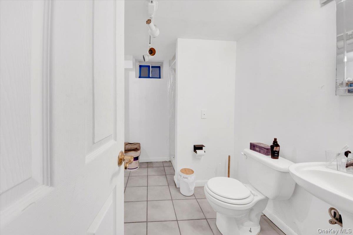 1610 Hering Avenue, Bronx, NY 10461