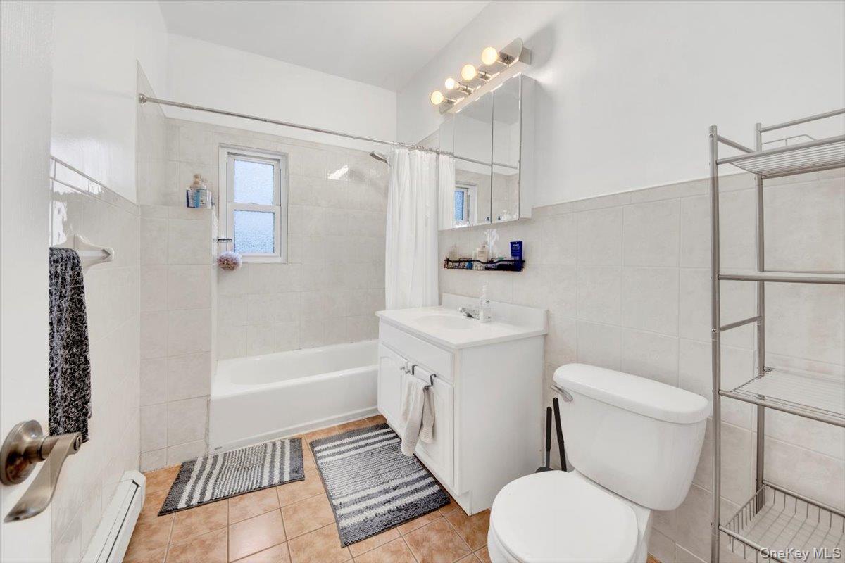 1610 Hering Avenue, Bronx, NY 10461