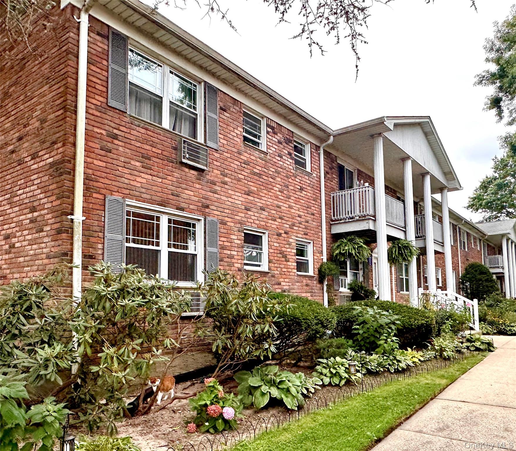 1 Fair Harbor Drive # 1, Patchogue, NY 11772