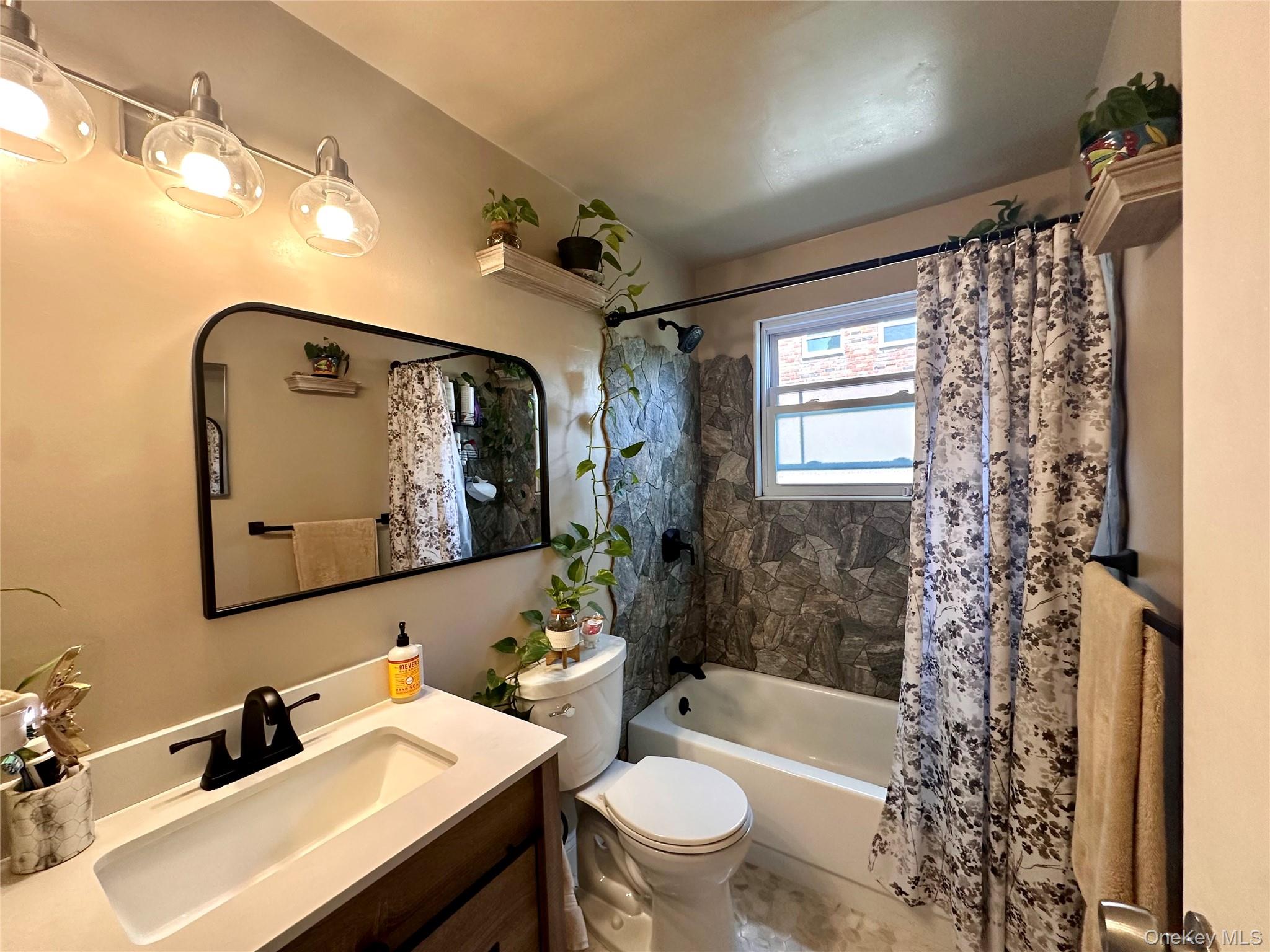 1 Fair Harbor Drive # 1, Patchogue, NY 11772