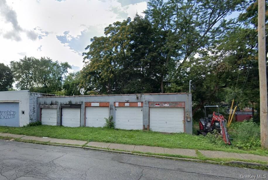 150 William Street, Newburgh, NY 12550