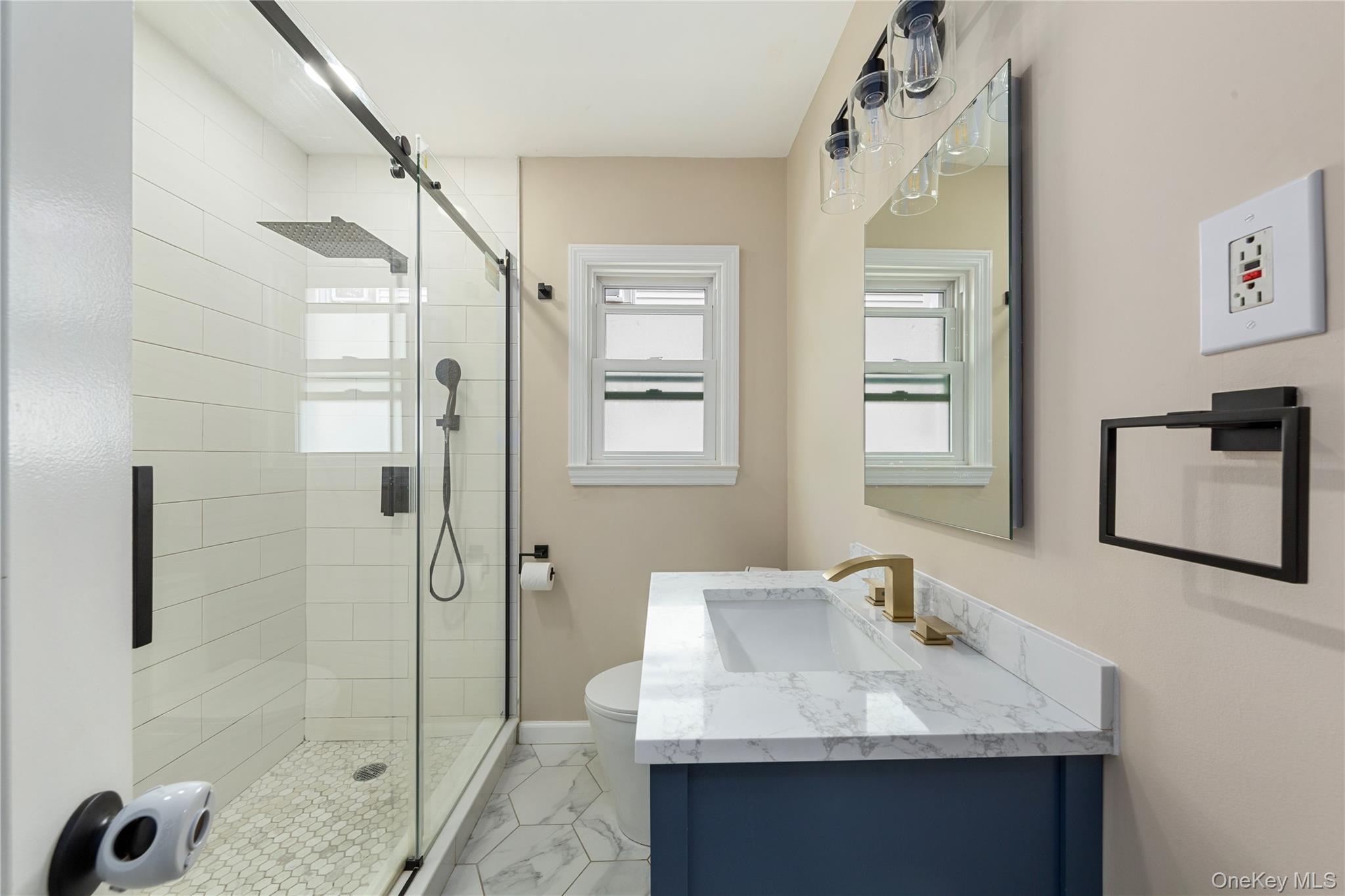 11 Dewitt Street, Valley Stream, NY 11580