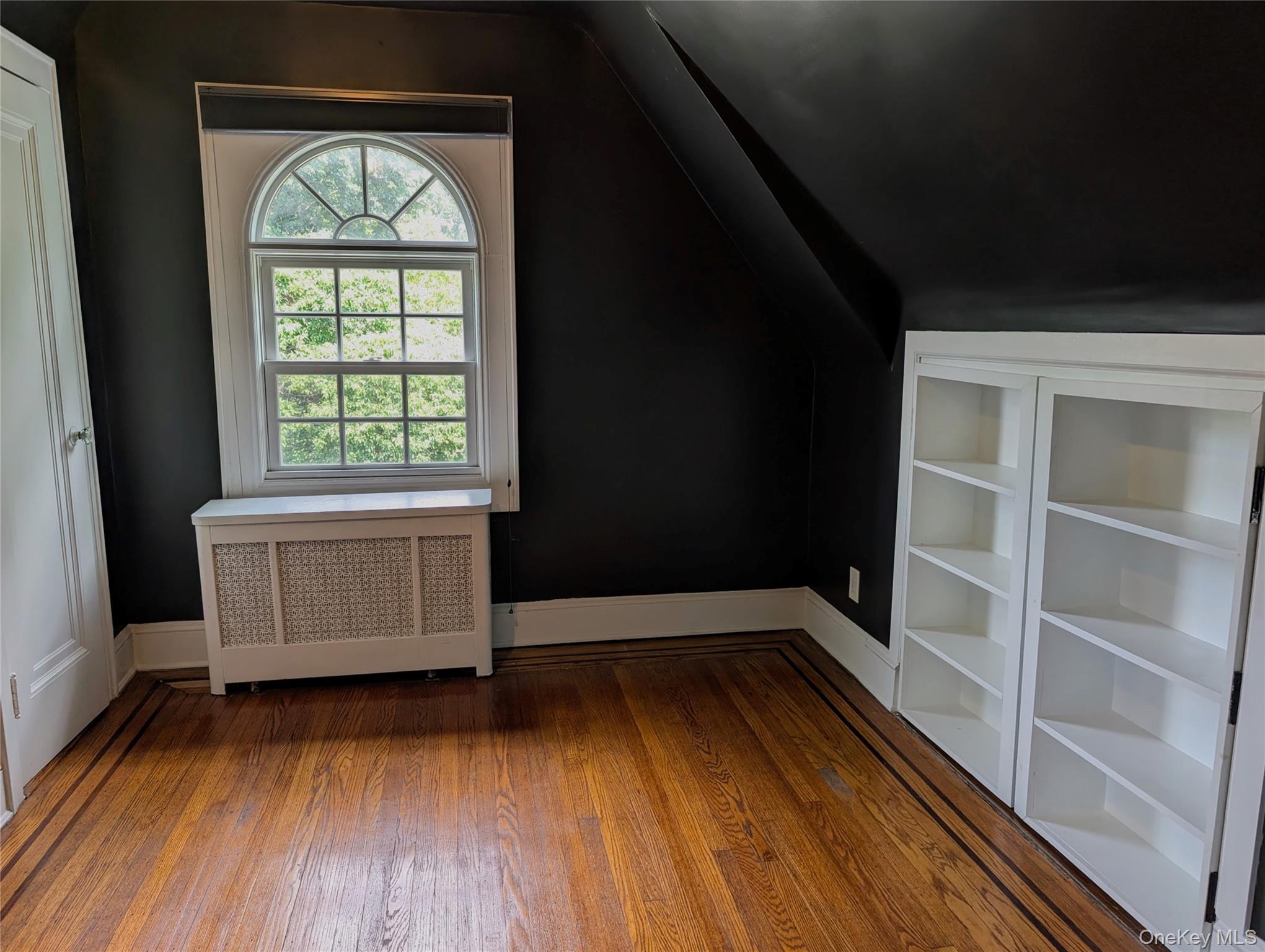 7212 Harrow Street, Forest Hills, NY 11375