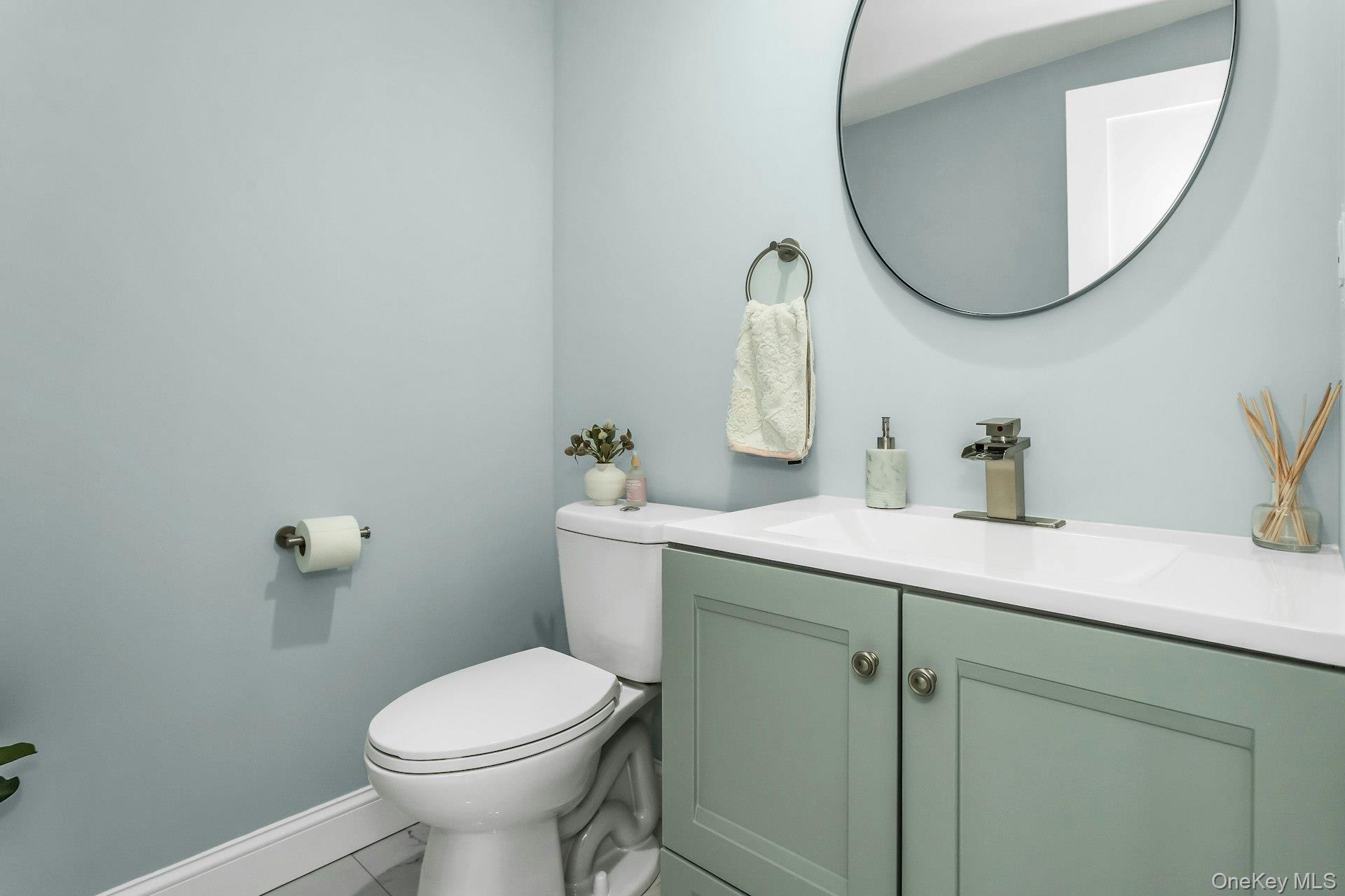 334 Bread and Cheese Hollow Road, Northport, NY 11768