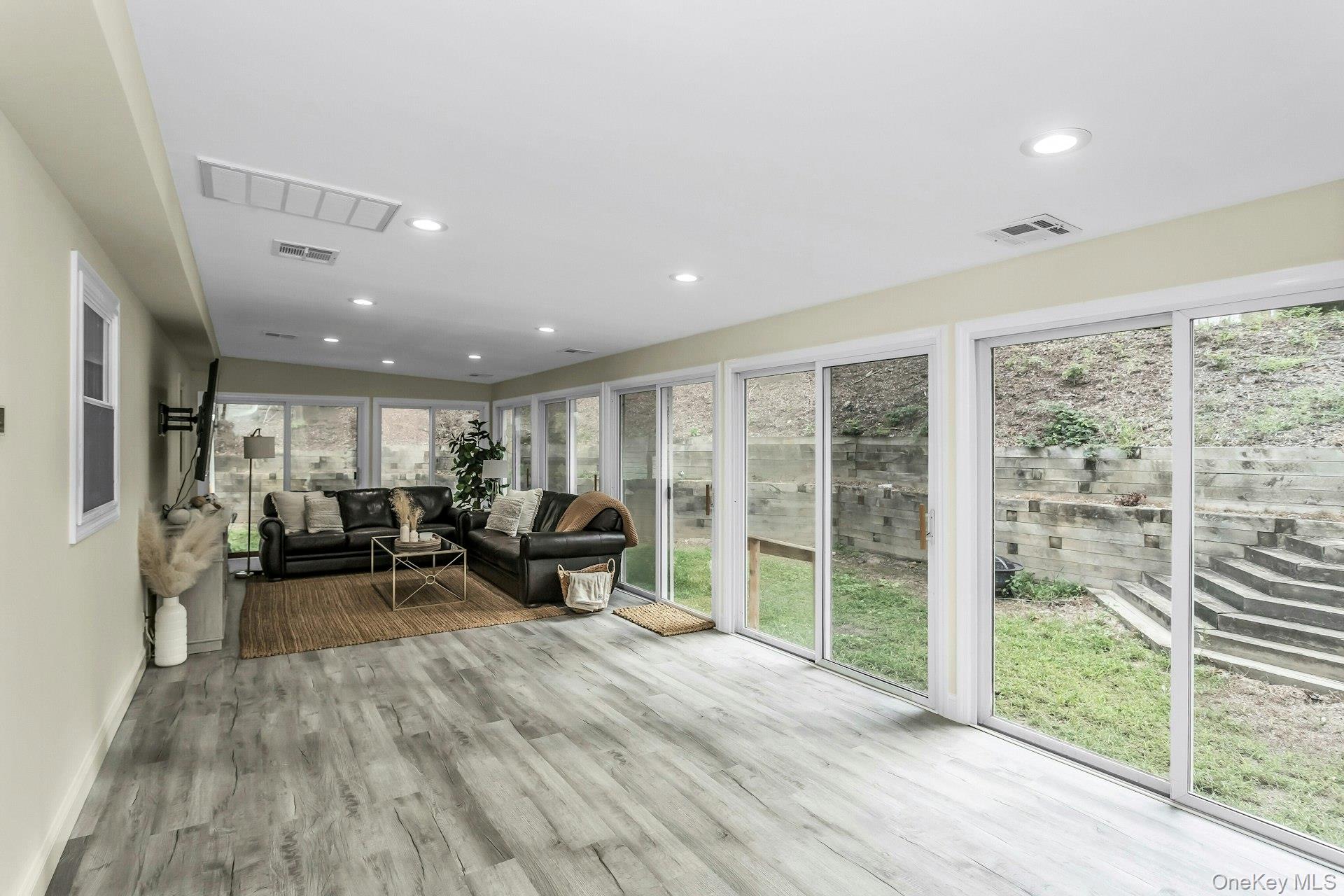 334 Bread and Cheese Hollow Road, Northport, NY 11768