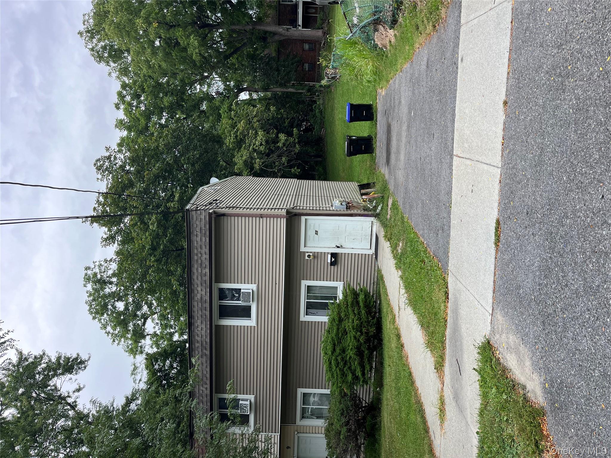 11 Howard Street, Poughkeepsie, NY 12601