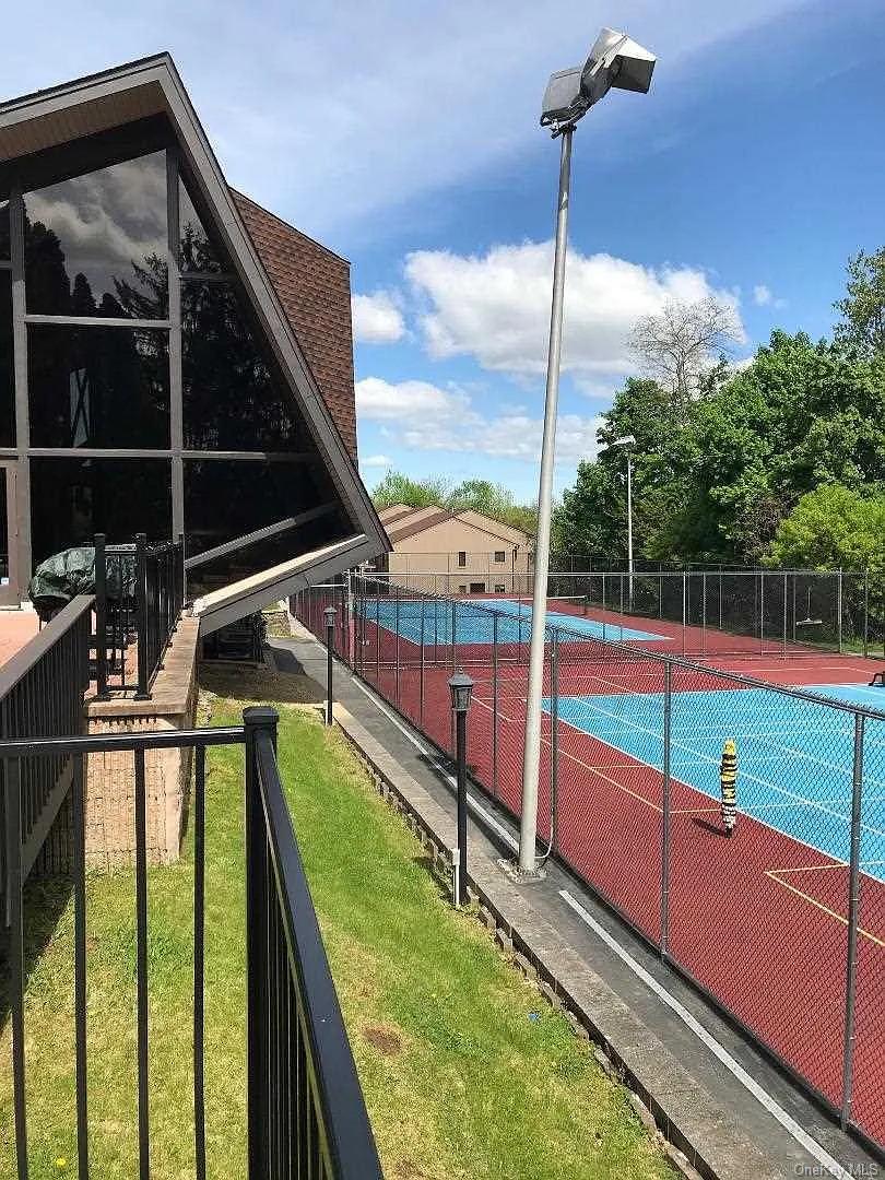 4008 Deer Path, Poughkeepsie, NY 12603