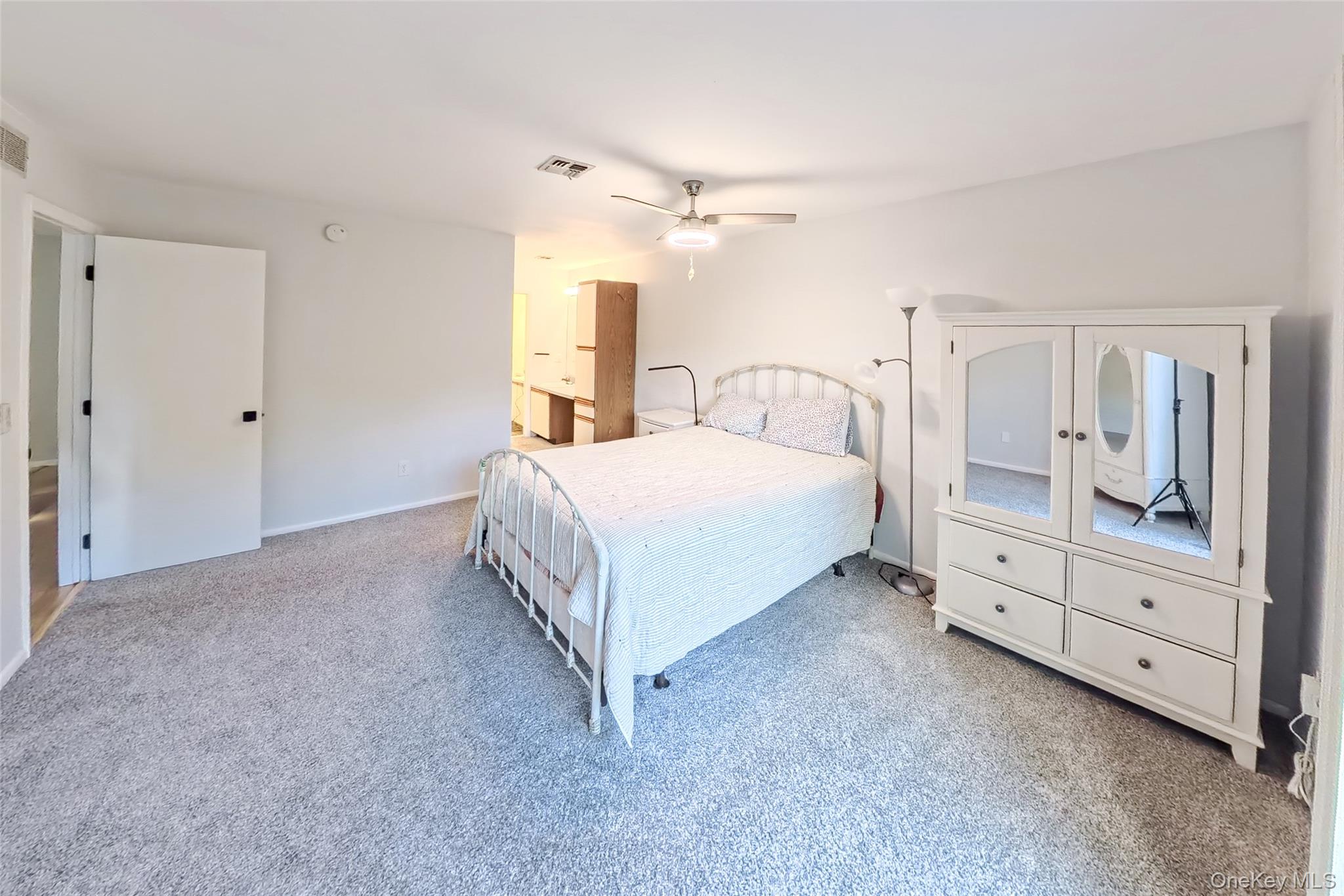 4008 Deer Path, Poughkeepsie, NY 12603