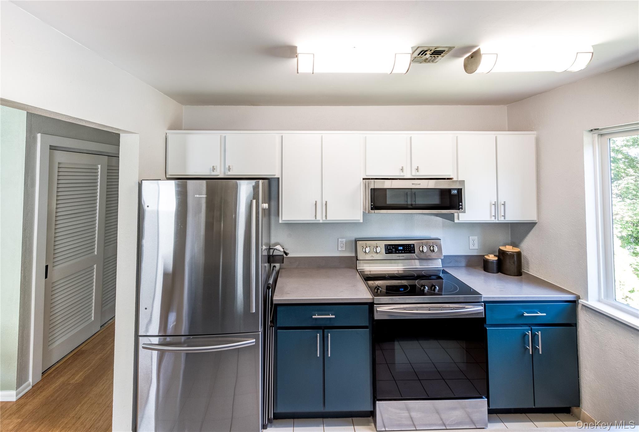 4008 Deer Path, Poughkeepsie, NY 12603