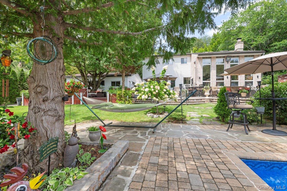 436 Wolf Hill Road, Dix Hills, NY 11746