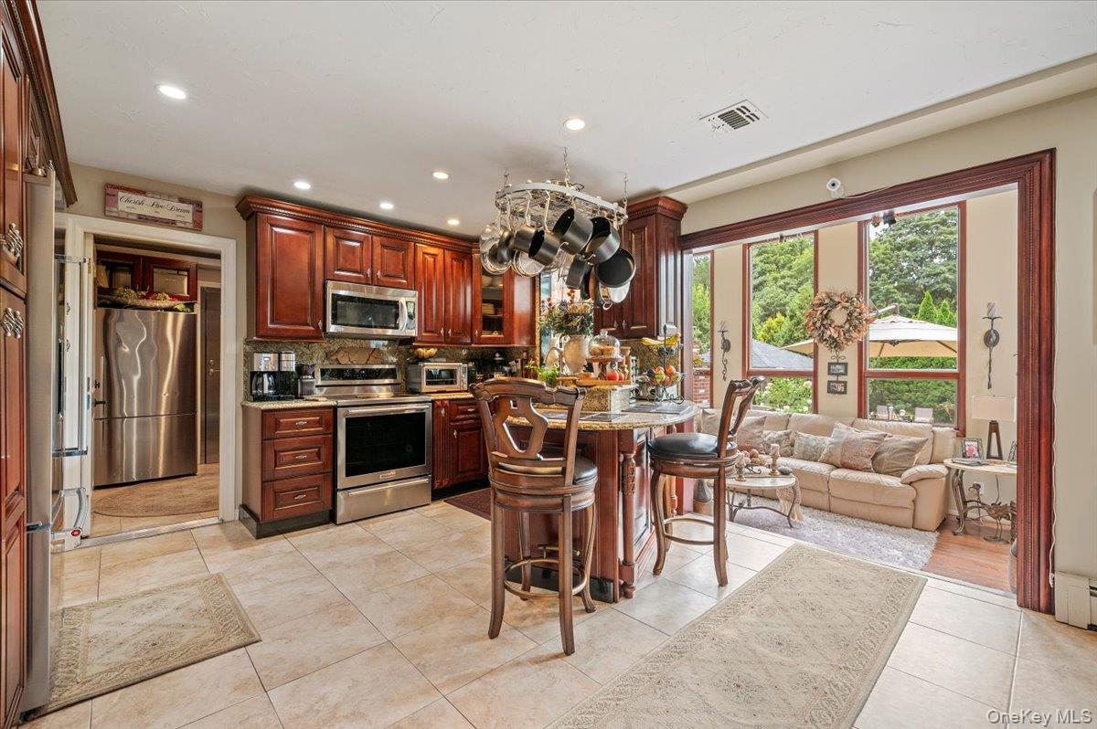 436 Wolf Hill Road, Dix Hills, NY 11746