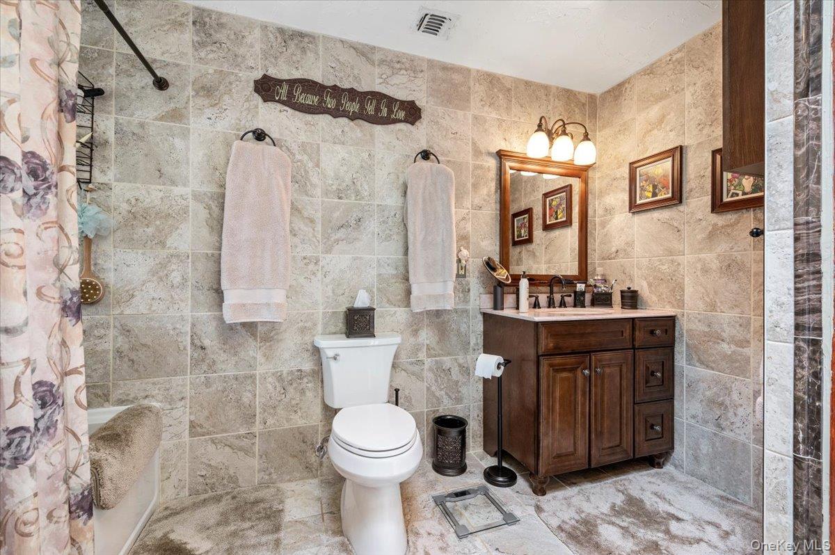 436 Wolf Hill Road, Dix Hills, NY 11746