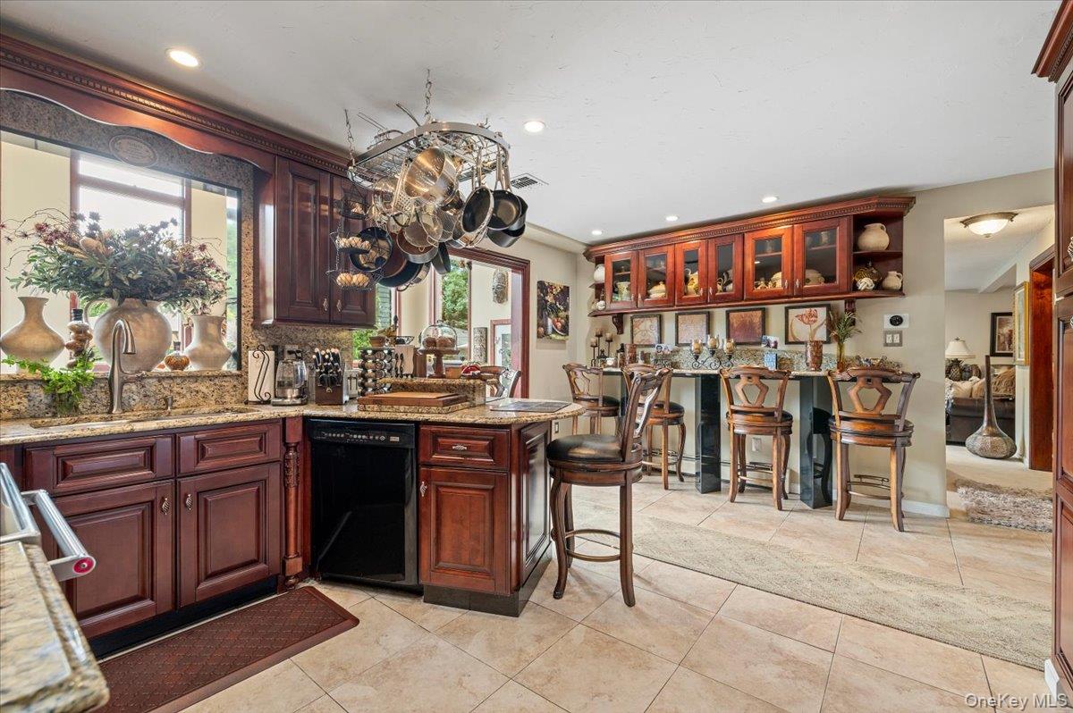 436 Wolf Hill Road, Dix Hills, NY 11746