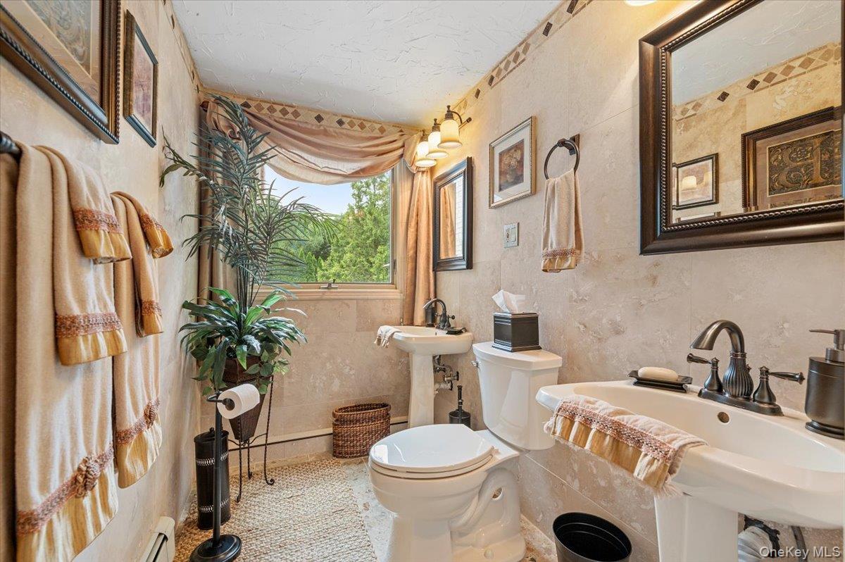 436 Wolf Hill Road, Dix Hills, NY 11746