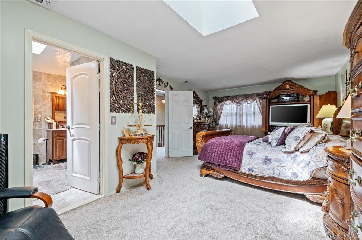 436 Wolf Hill Road, Dix Hills, NY 11746