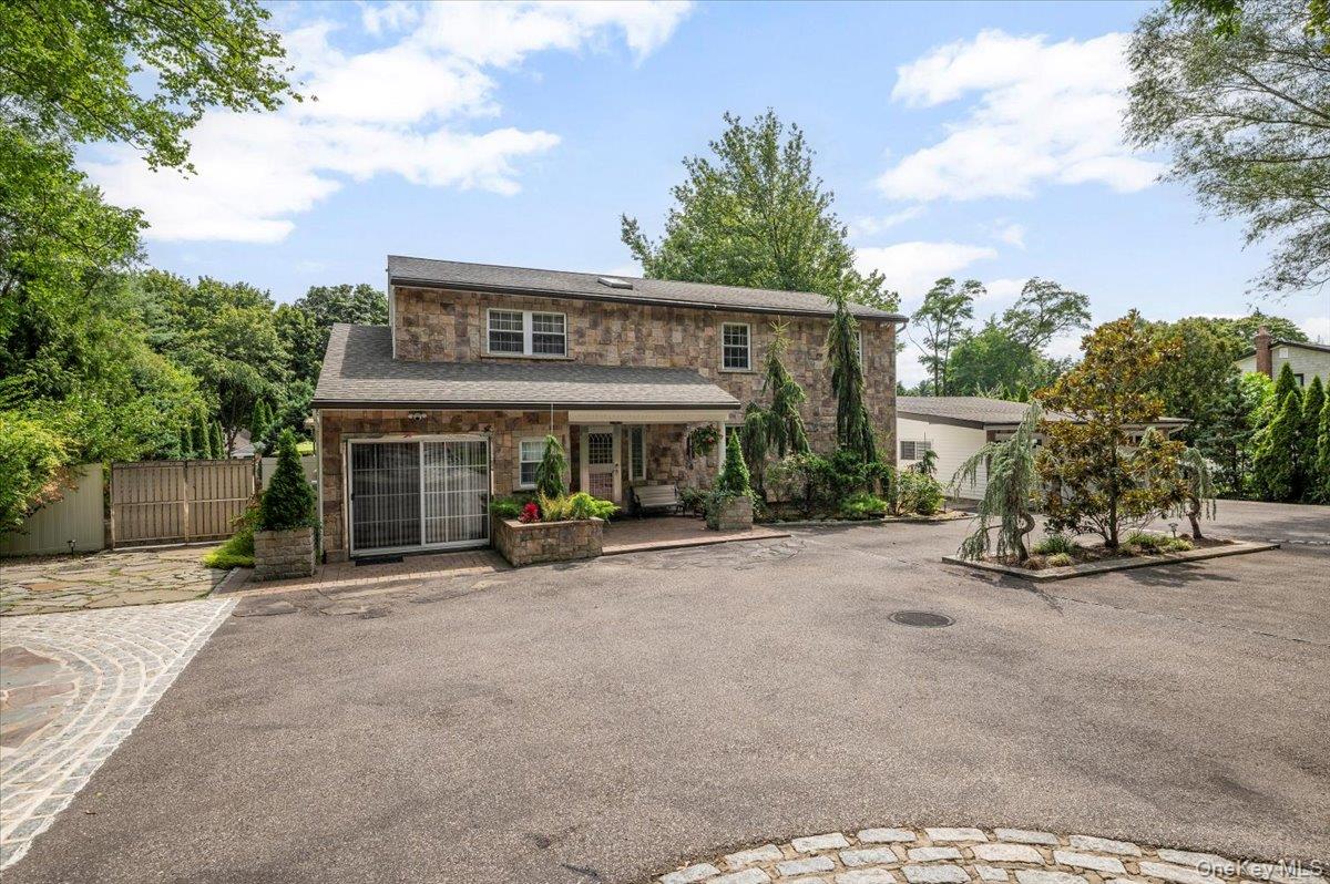 436 Wolf Hill Road, Dix Hills, NY 11746