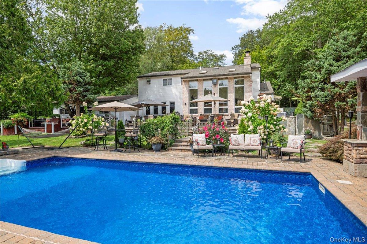 436 Wolf Hill Road, Dix Hills, NY 11746