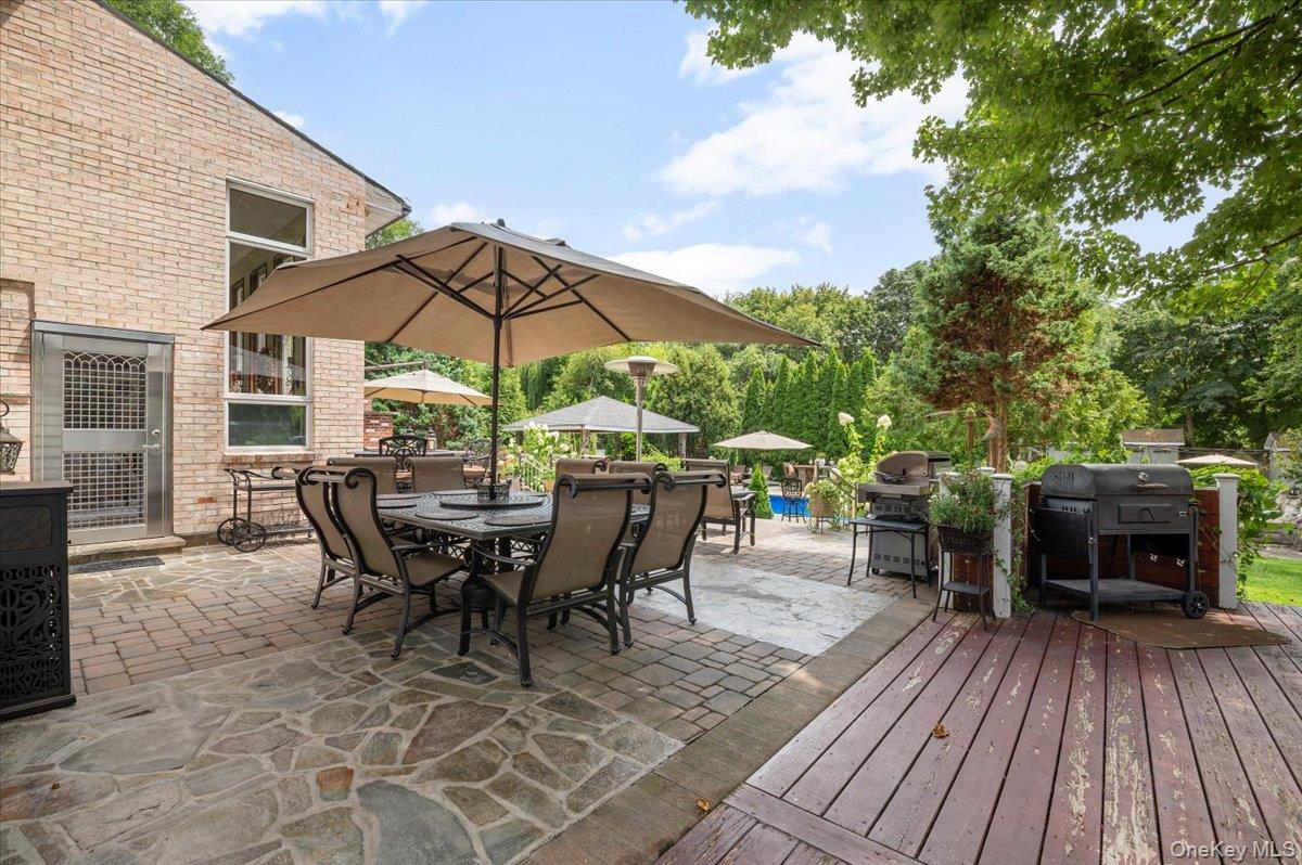 436 Wolf Hill Road, Dix Hills, NY 11746